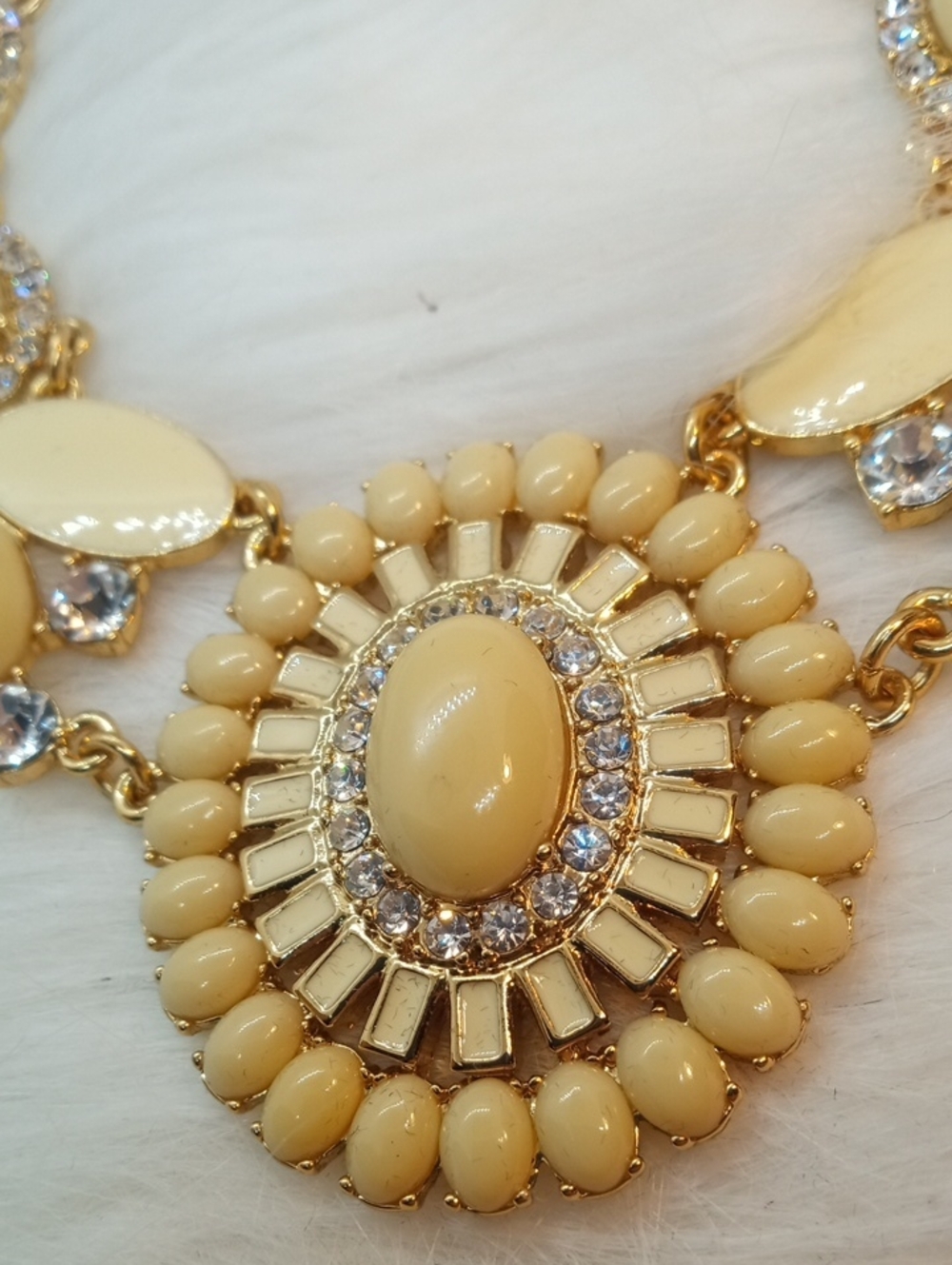 KATE SPADE CAPRI GARDEN STATEMENT NECKLACE - Picture 8 of 12